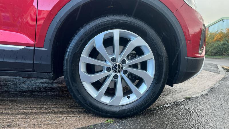 Used Volkswagen T-Roc 2023 for sale - 76452757: Photo 5