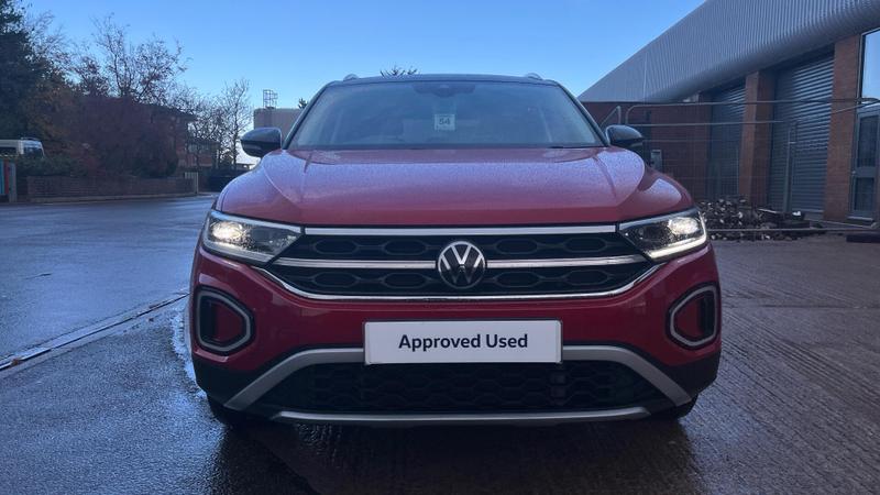 Used Volkswagen T-Roc 2023 for sale - 76452757: Photo 9