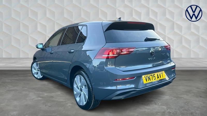 Used Volkswagen Golf 2025 for sale - 76931244: Photo 3