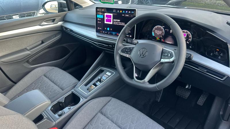 Used Volkswagen Golf 2025 for sale - 76931244: Photo 6