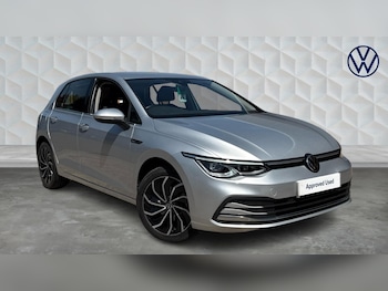 Used Volkswagen Golf 2023 for sale - 78617996: Photo