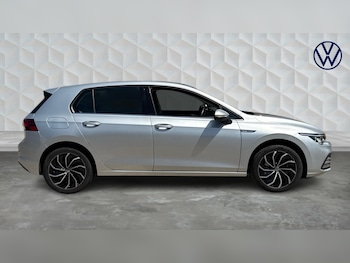 Used Volkswagen Golf 2023 for sale - 78617996: Photo