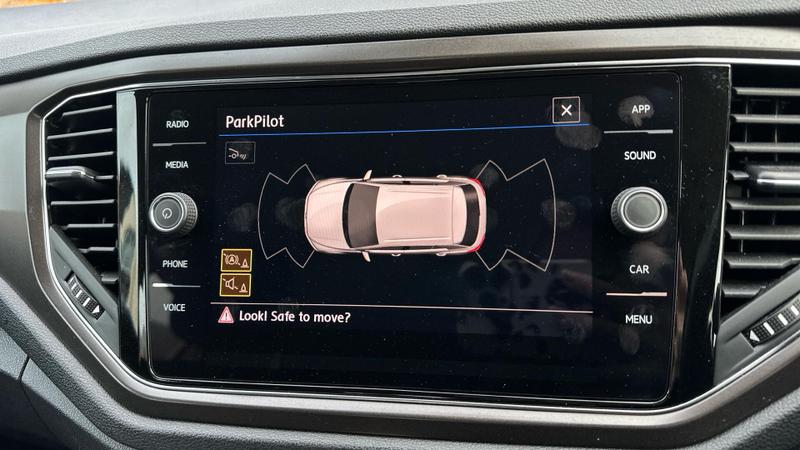 Used Volkswagen T-Roc 2019 for sale - 76750495: Photo 10