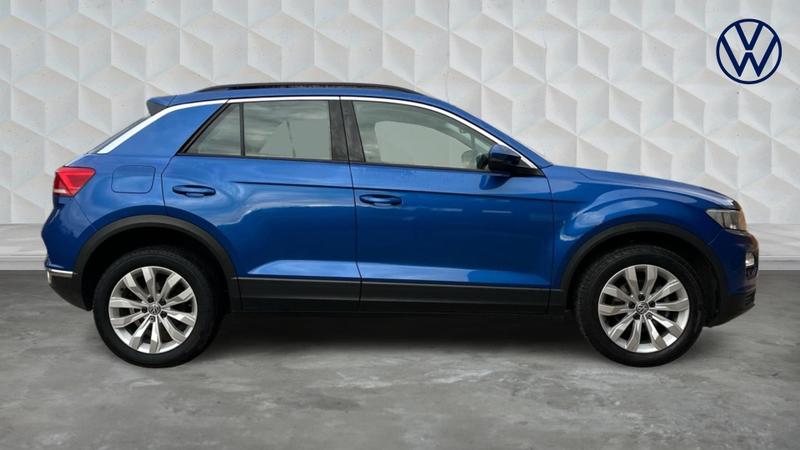 Used Volkswagen T-Roc 2019 for sale - 76750495: Photo 4