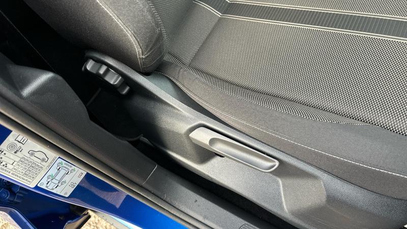 Used Volkswagen T-Roc 2019 for sale - 76750495: Photo 42