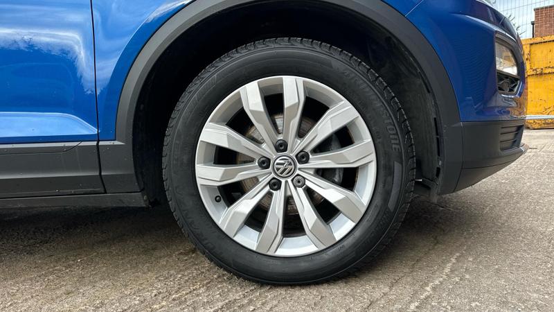 Used Volkswagen T-Roc 2019 for sale - 76750495: Photo 5