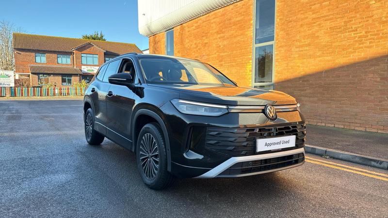 Used Volkswagen Touran 2025 for sale - 76782251: Photo 1