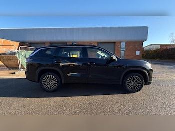 Used Volkswagen Touran 2025 for sale - 76782251: Photo