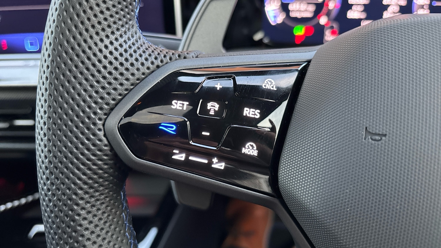 Used Volkswagen Golf 2026 for sale - 77602310: Photo 32