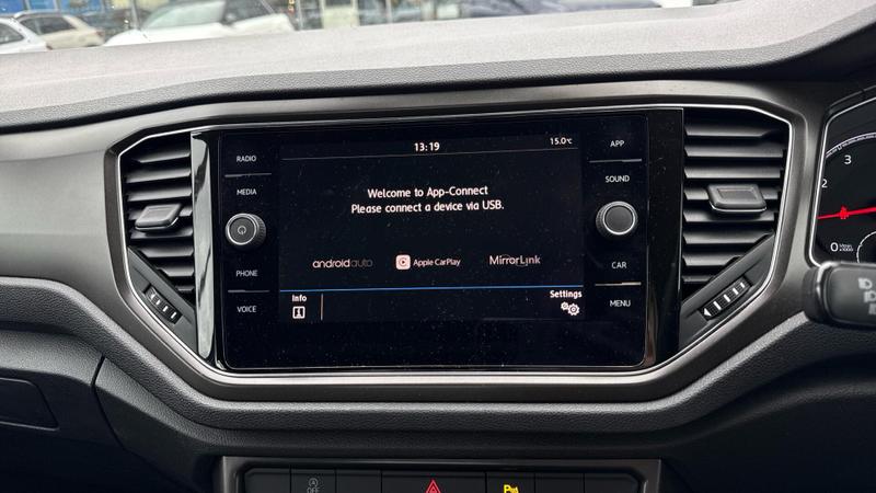 Used Volkswagen T-Roc 2019 for sale - 76415870: Photo 30