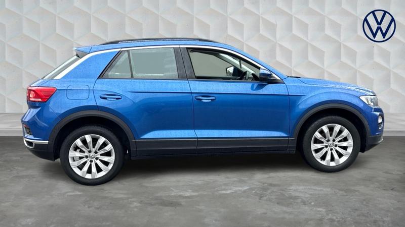 Used Volkswagen T-Roc 2019 for sale - 76415870: Photo 4