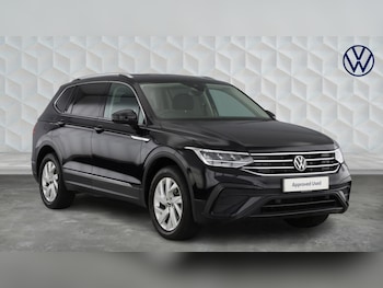 Used Volkswagen Tiguan Allspace 2023 for sale - 78656726: Photo