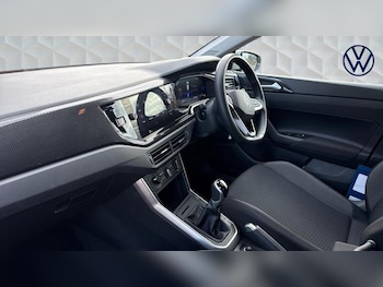 Used Volkswagen Polo 2023 for sale - 76882684: Photo