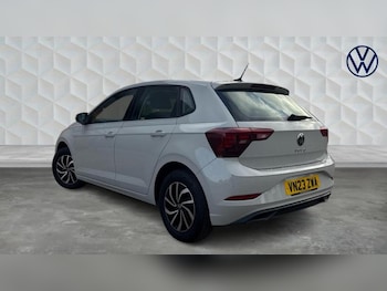 Used Volkswagen Polo 2023 for sale - 76882684: Photo