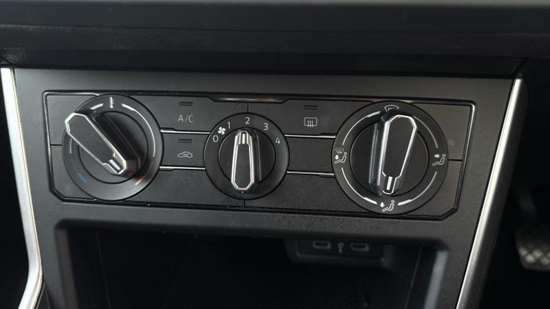 Used Volkswagen Polo 2023 for sale - 76882684: Photo 41