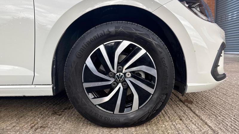 Used Volkswagen Polo 2023 for sale - 76882684: Photo 5