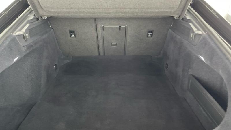 Used Volkswagen Arteon 2023 for sale - 75835602: Photo 32