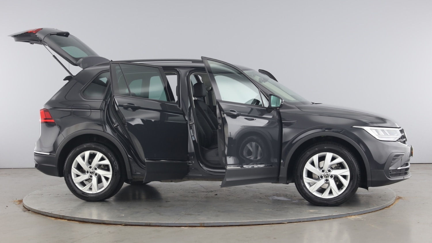 Used Volkswagen Tiguan 2022 for sale - 78202214: Photo 11