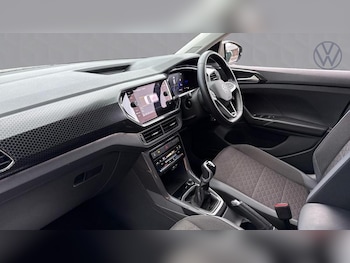 Used Volkswagen T-Cross 2023 for sale - 76972001: Photo