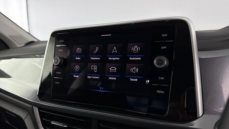 Used Volkswagen T-Roc 2023 for sale - 76476797: Photo 18