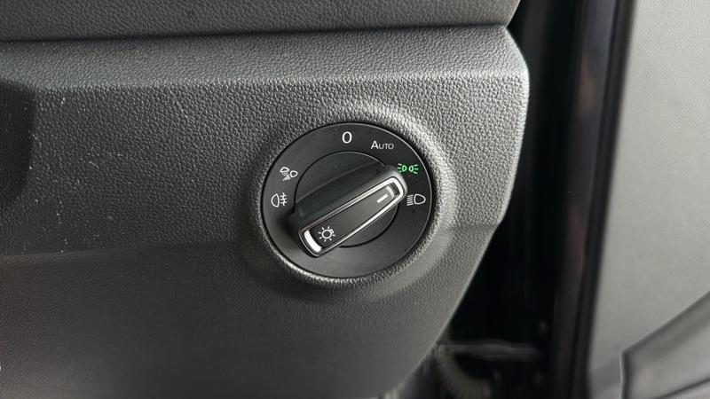 Used Volkswagen T-Roc 2023 for sale - 76476797: Photo 23