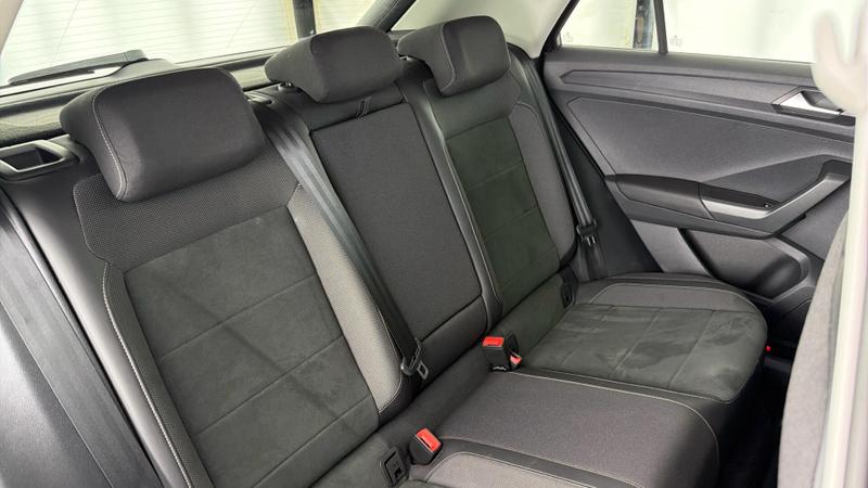Used Volkswagen T-Roc 2023 for sale - 76476797: Photo 28
