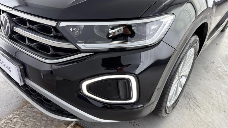 Used Volkswagen T-Roc 2023 for sale - 76476797: Photo 39