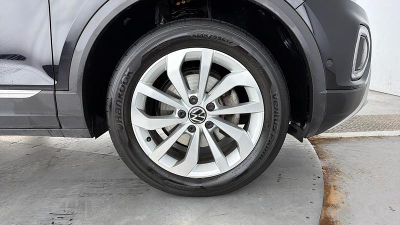 Used Volkswagen T-Roc 2023 for sale - 76476797: Photo 5