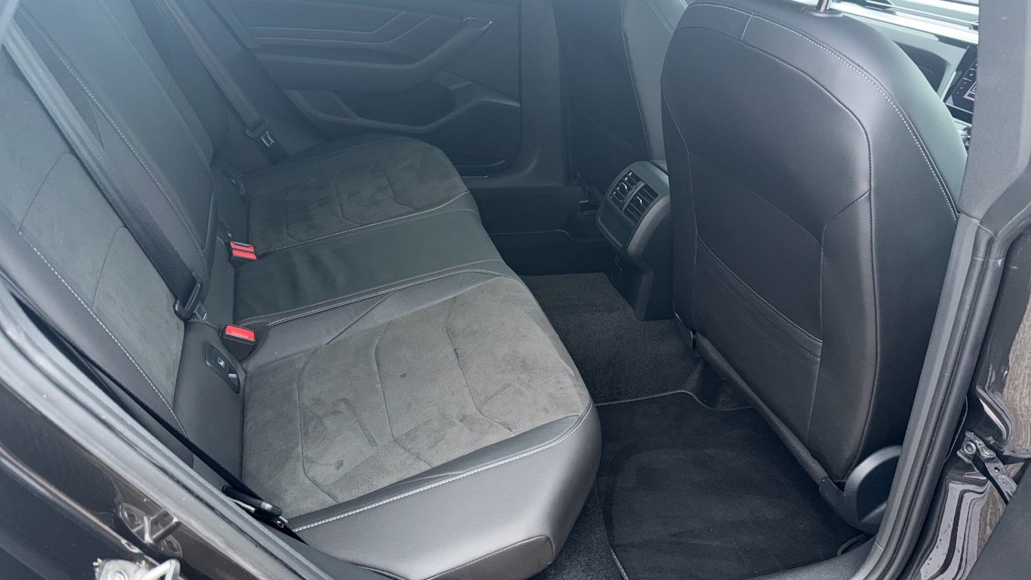 Used Volkswagen Arteon 2023 for sale - 77617018: Photo 11