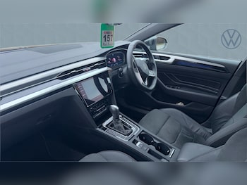 Used Volkswagen Arteon 2023 for sale - 77617018: Photo