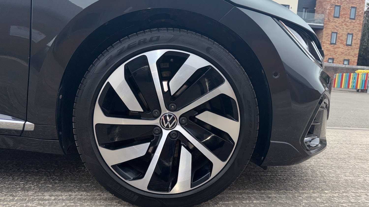 Used Volkswagen Arteon 2023 for sale - 77617018: Photo 5