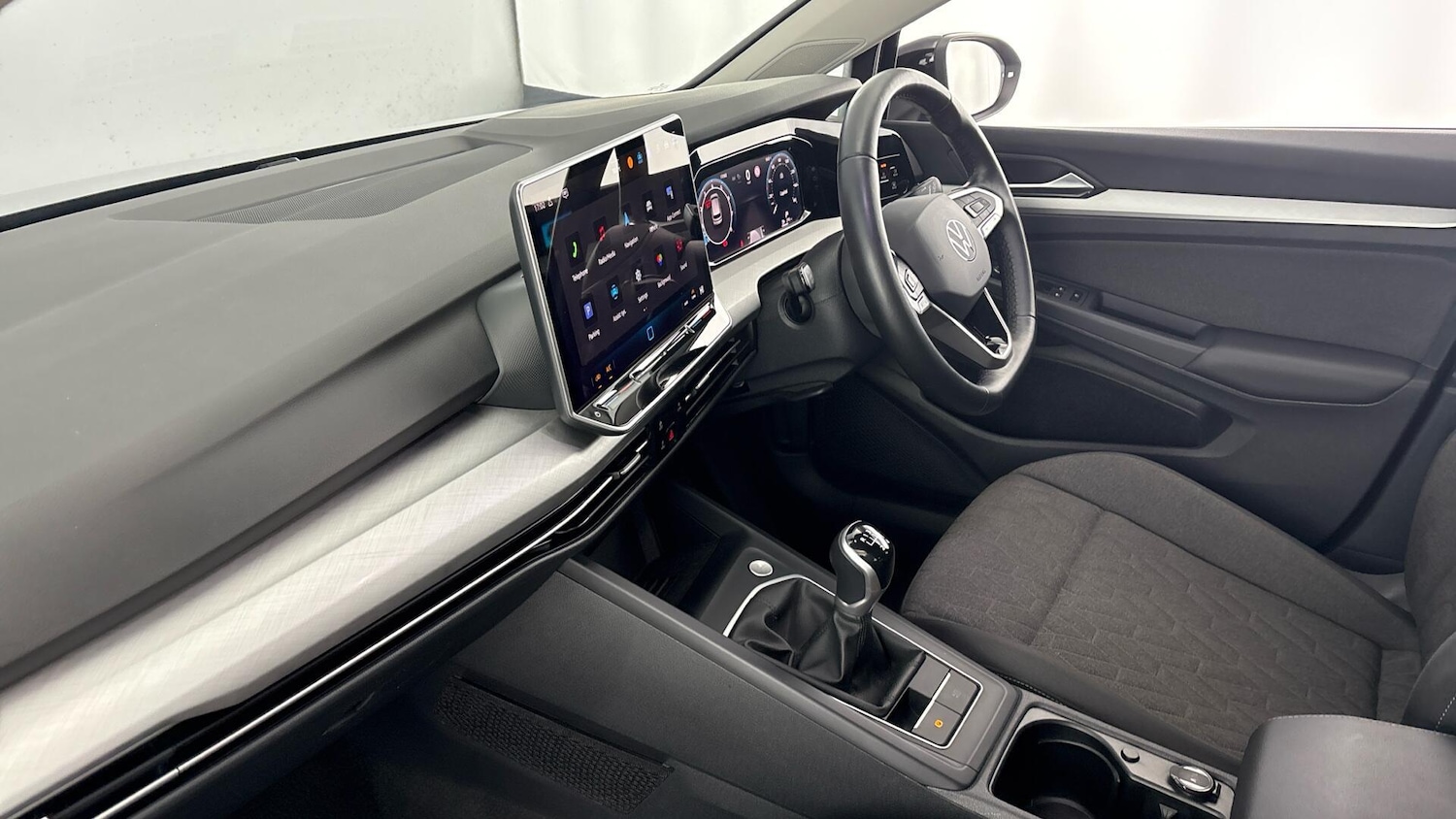 Used Volkswagen Golf 2024 for sale - 77506304: Photo 2