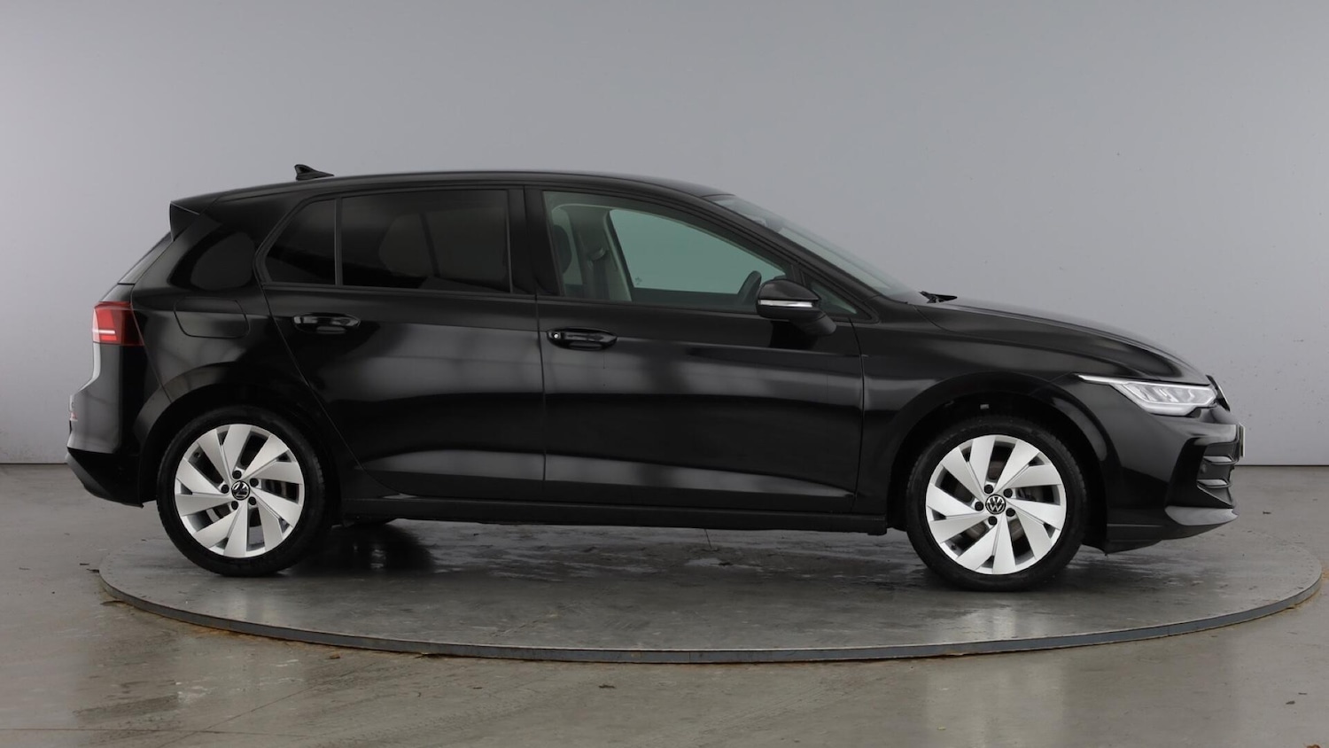 Used Volkswagen Golf 2024 for sale - 77506304: Photo 4