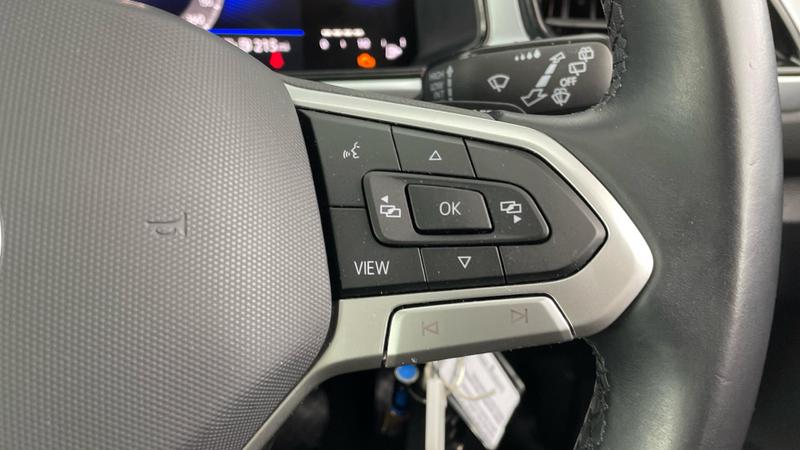 Used Volkswagen T-Roc 2022 for sale - 76104769: Photo 24