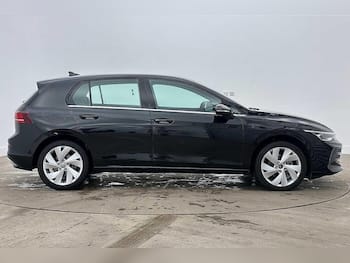 Used Volkswagen Golf 2025 for sale - 79629018: Photo