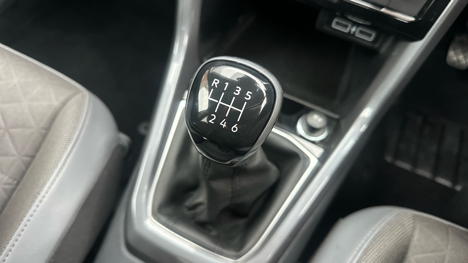 Used Volkswagen T-Cross 2019 for sale - 77890103: Photo 40