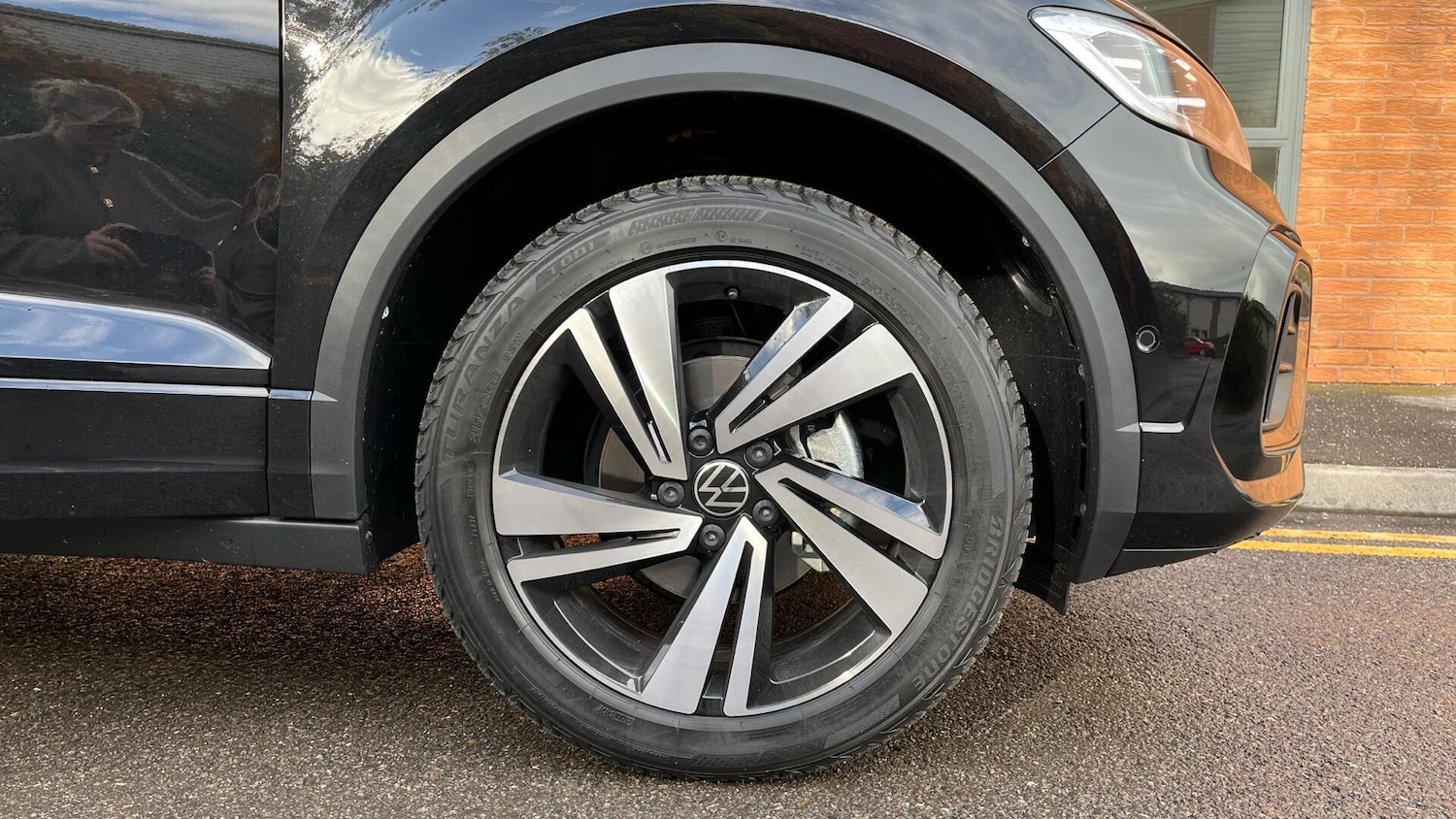 Used Volkswagen T-Roc 2025 for sale - 77506411: Photo 5