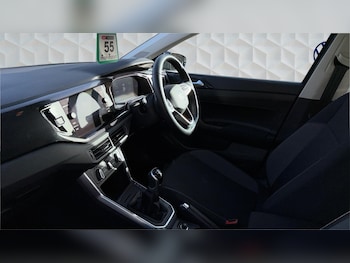 Used Volkswagen Polo 2022 for sale - 77602462: Photo