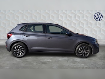 Used Volkswagen Polo 2022 for sale - 77602462: Photo