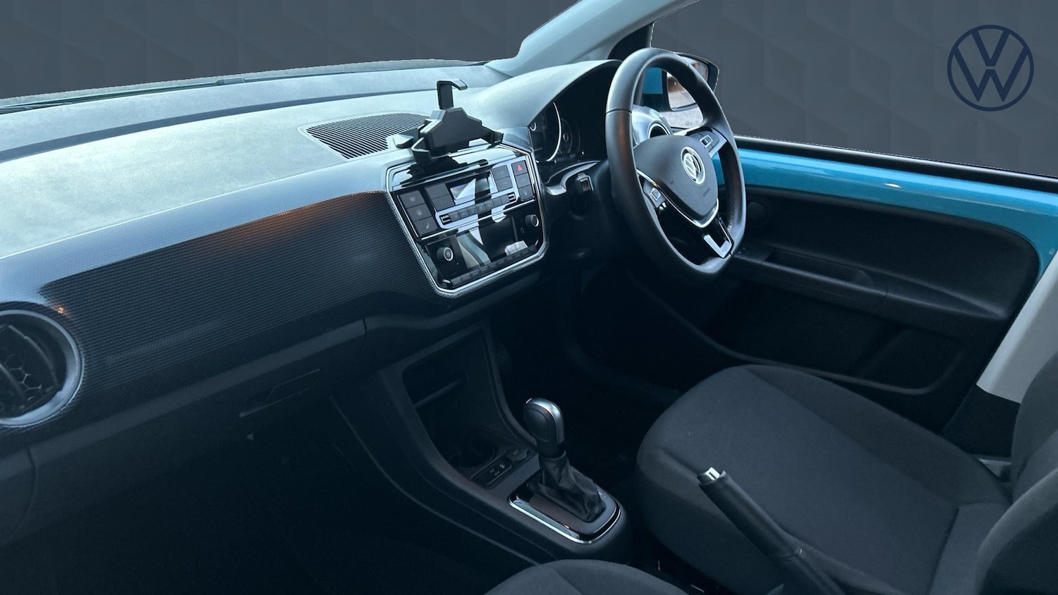 Used Volkswagen up! 2023 for sale - 77602283: Photo 2