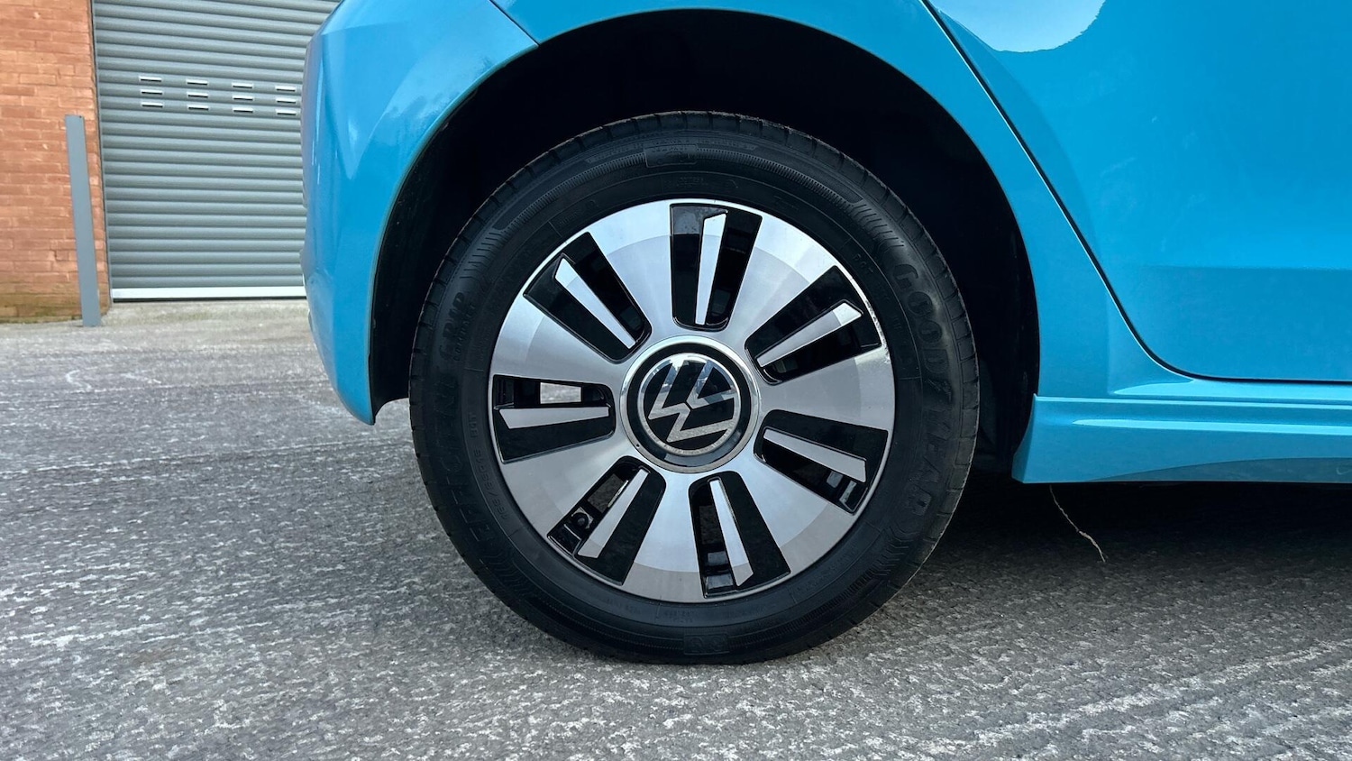 Used Volkswagen up! 2023 for sale - 77602283: Photo 5