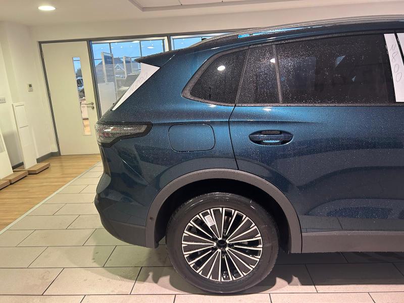 Used Volkswagen Tiguan for sale - 77447404: Photo 4