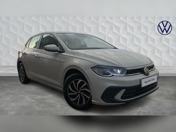 2023 - 1.0 TSI Life 5dr Manual