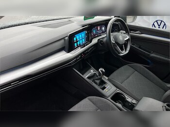 Used Volkswagen Golf 2023 for sale - 77161132: Photo