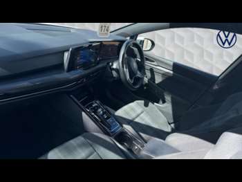 Used Volkswagen Golf 2023 for sale - 74917732: Photo