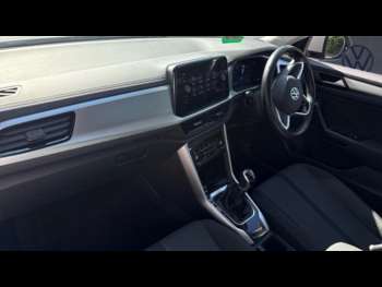 Used Volkswagen T-Roc 2023 for sale - 75088850: Photo