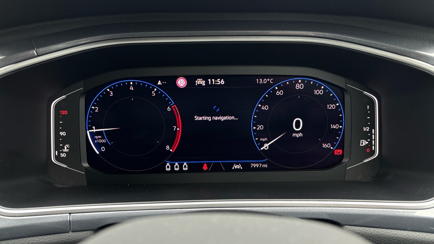 Used Volkswagen T-Roc 2024 for sale - 77602259: Photo 30