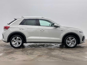Used Volkswagen T-Roc 2025 for sale - 78804528: Photo