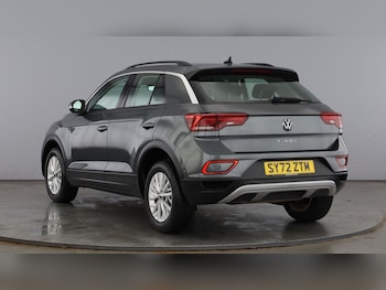 Used Volkswagen T-Roc 2023 for sale - 78486184: Photo