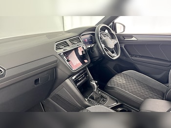 Used Volkswagen Tiguan 2024 for sale - 78849415: Photo